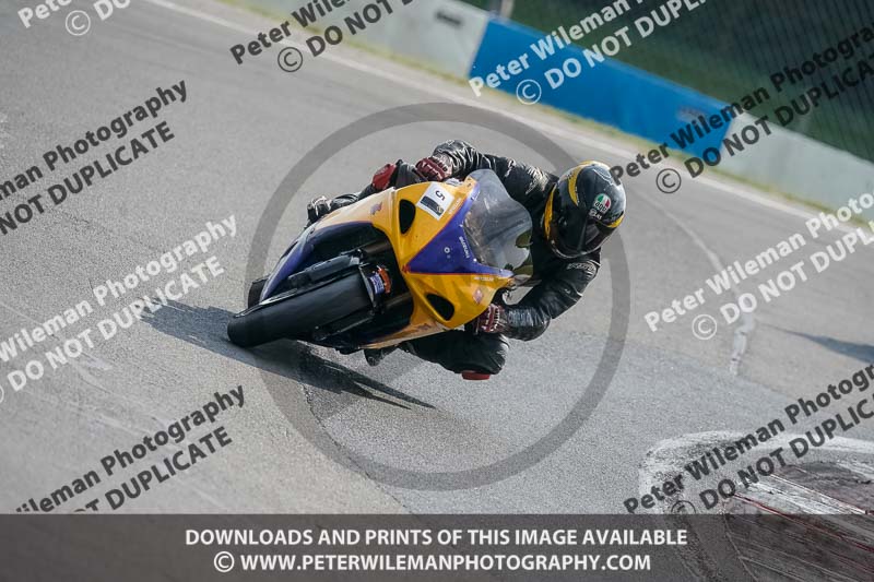 donington no limits trackday;donington park photographs;donington trackday photographs;no limits trackdays;peter wileman photography;trackday digital images;trackday photos